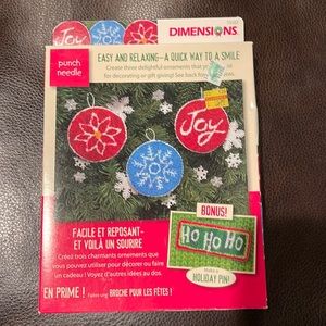 NEW Dimensions 2005 Christmas Ornament Punch Needle Kit 73107 Never Opened